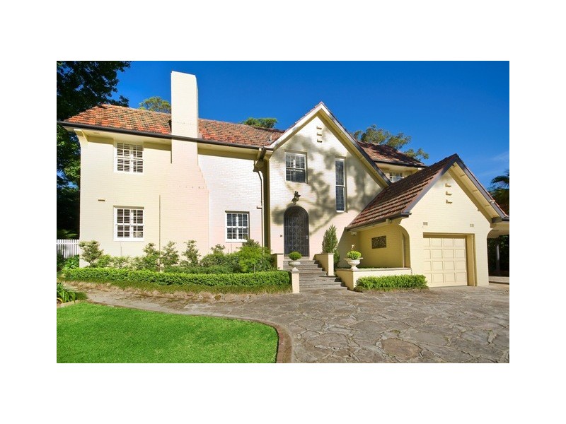 9 Fairway Avenue, Pymble NSW 2073