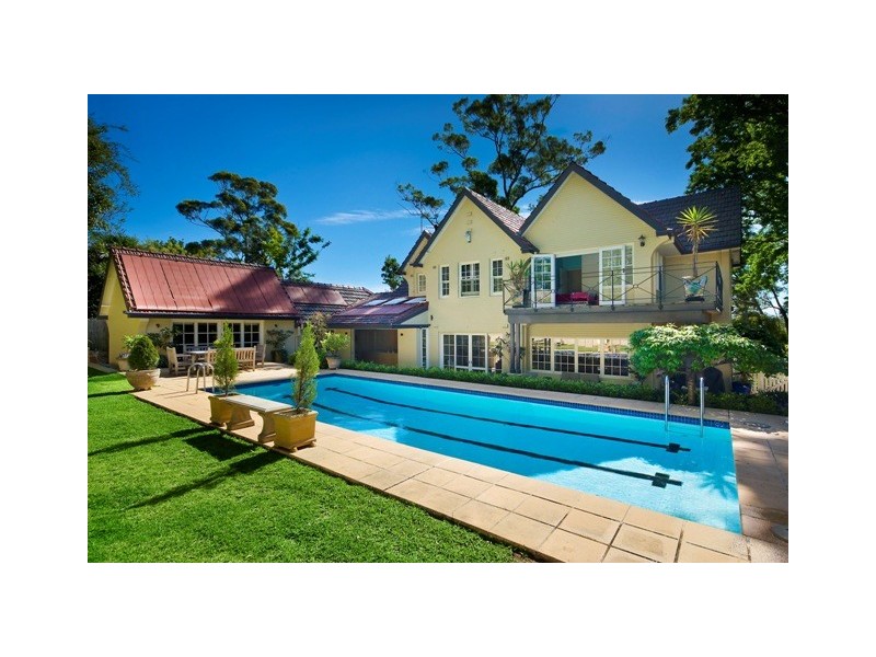 9 Fairway Avenue, Pymble NSW 2073