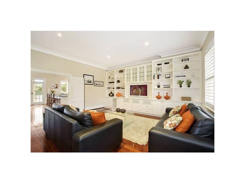 Laurel Avenue, Turramurra NSW 2074