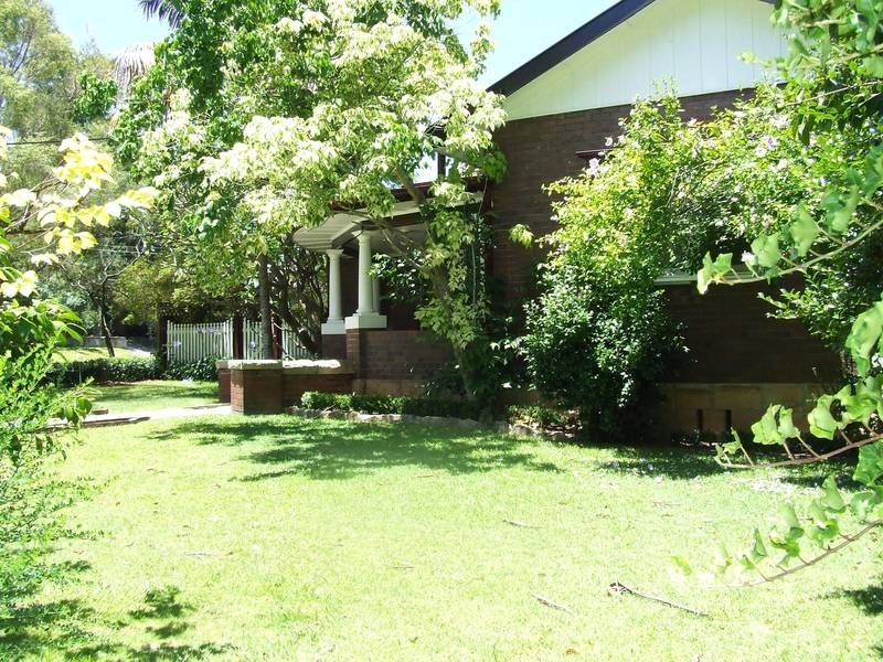 18 Beechworth Road, Pymble NSW 2073