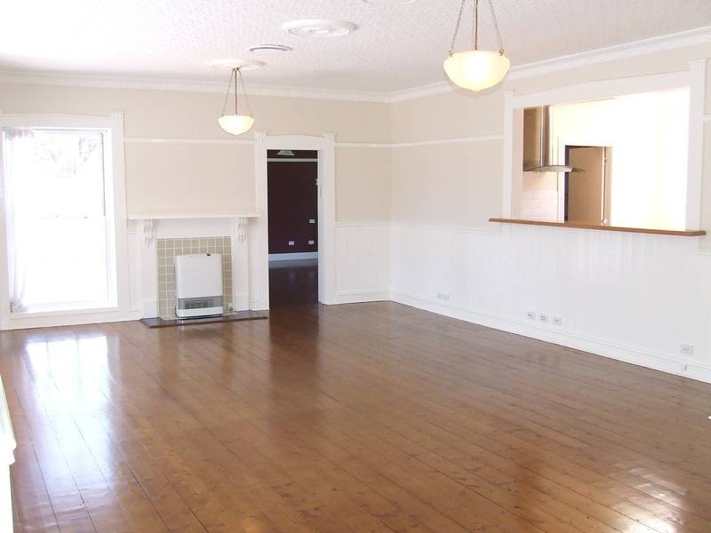 18 Beechworth Road, Pymble NSW 2073