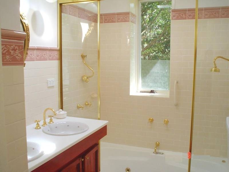 18 Beechworth Road, Pymble NSW 2073