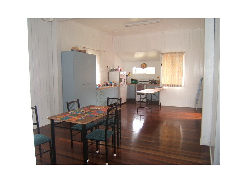 162 Churchill Street, Childers QLD 4660