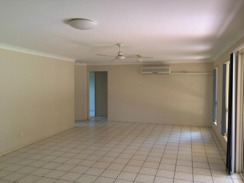 63 THOMPSON ROAD, Childers QLD 4660