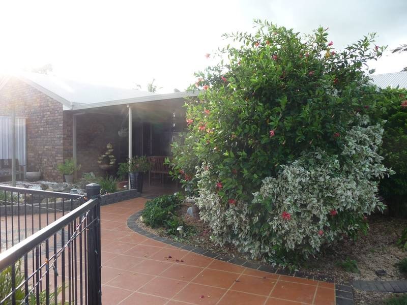 16 STATION ROAD HORTON, Childers QLD 4660