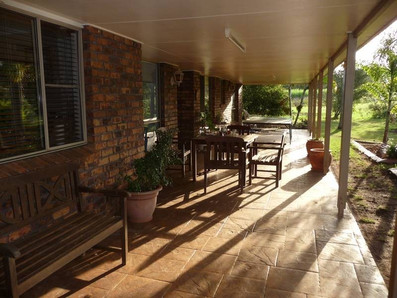 16 STATION ROAD HORTON, Childers QLD 4660