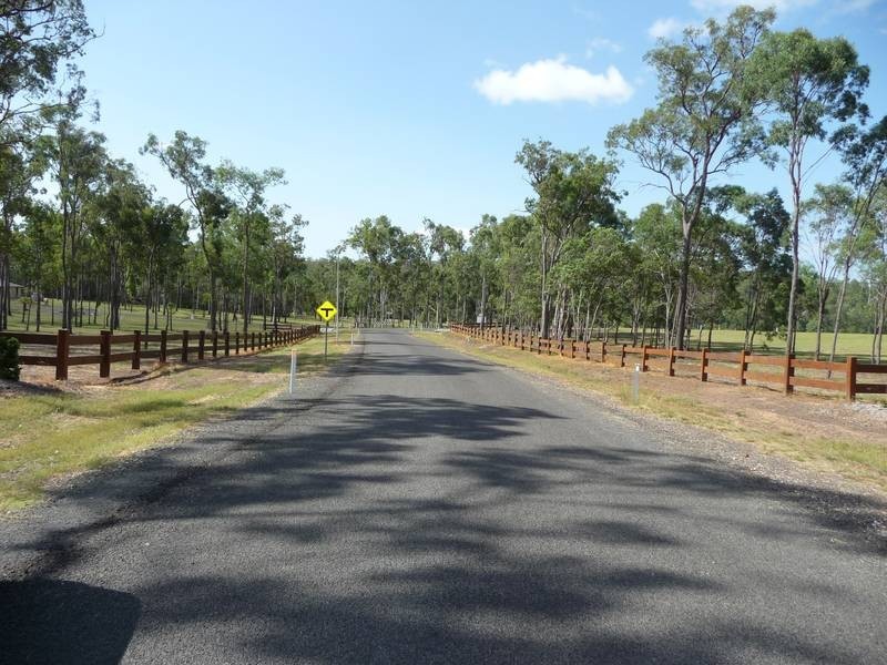 Rosemont Drive, North Isis QLD 4660