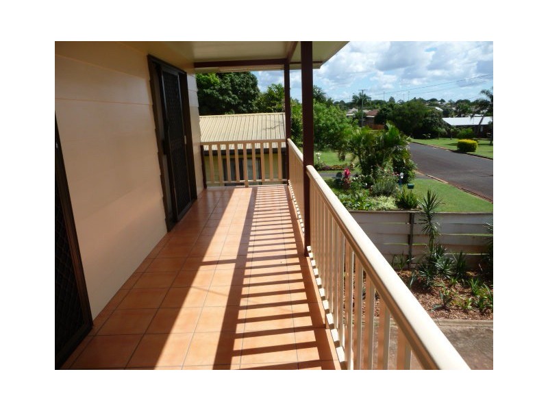 2 HINKLER STREET, Childers QLD 4660