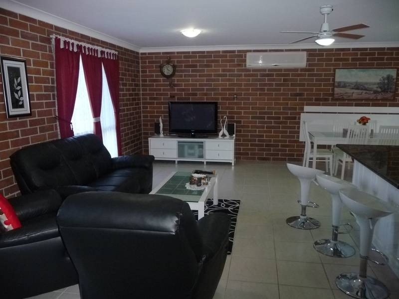 2 WALLACE STREET, Apple Tree Creek QLD 4660