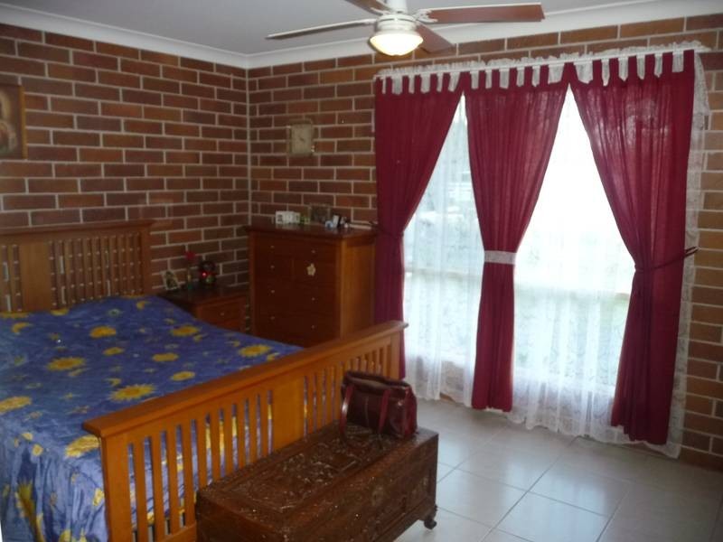 2 WALLACE STREET, Apple Tree Creek QLD 4660