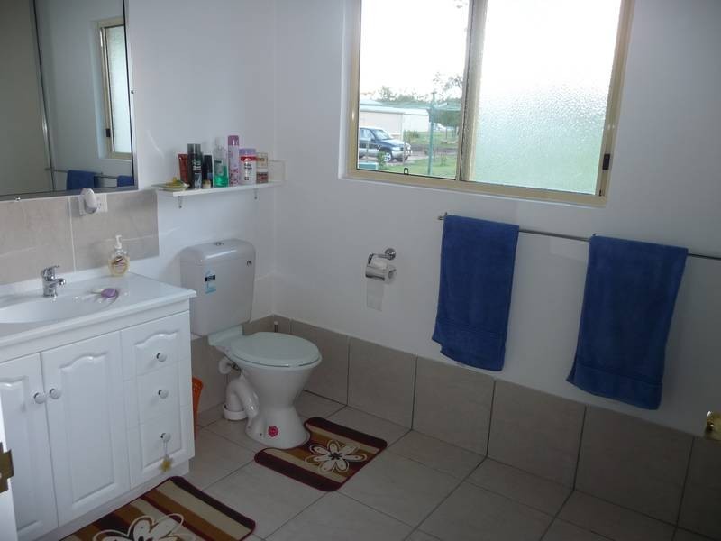 2 WALLACE STREET, Apple Tree Creek QLD 4660