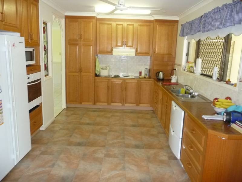 Wallaville QLD 4671