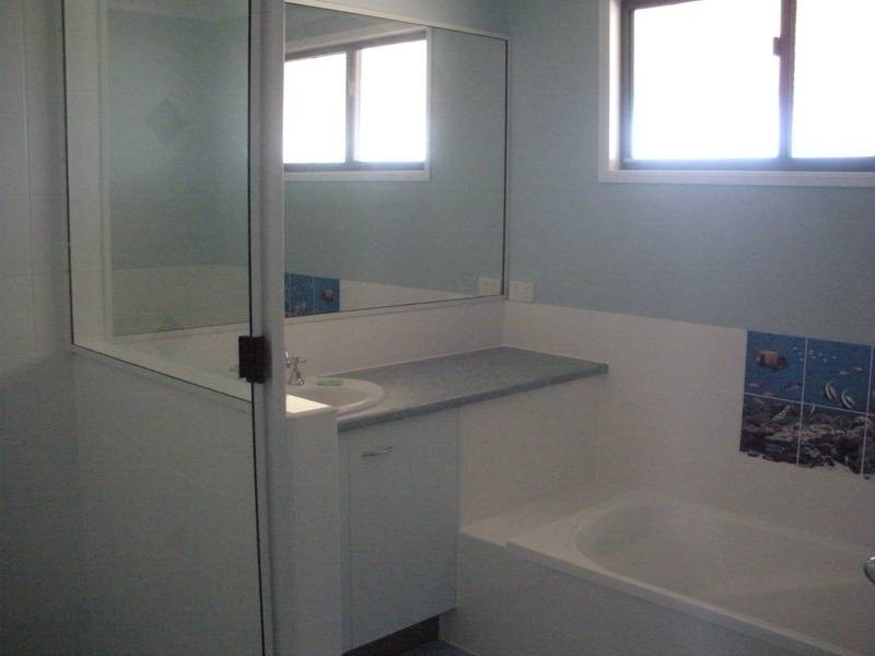 Buxton QLD 4660