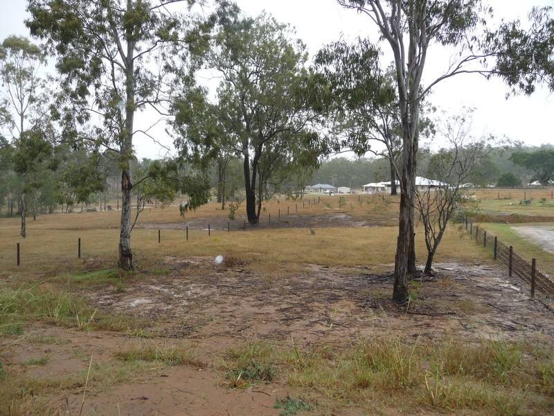 16 WALLACE STREET, Apple Tree Creek QLD 4660