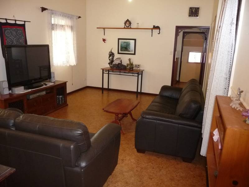 15 North Street, Childers QLD 4660