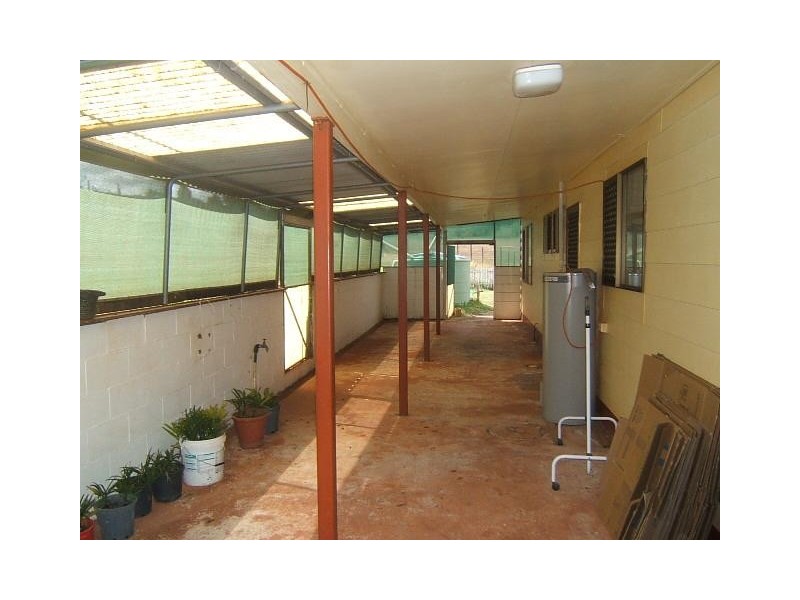151 Thompson Road, Childers QLD 4660