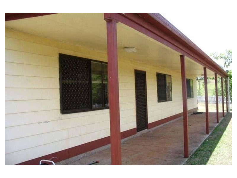 151 Thompson Road, Childers QLD 4660