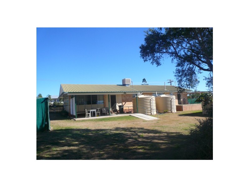 30 Maud, Gayndah QLD 4625