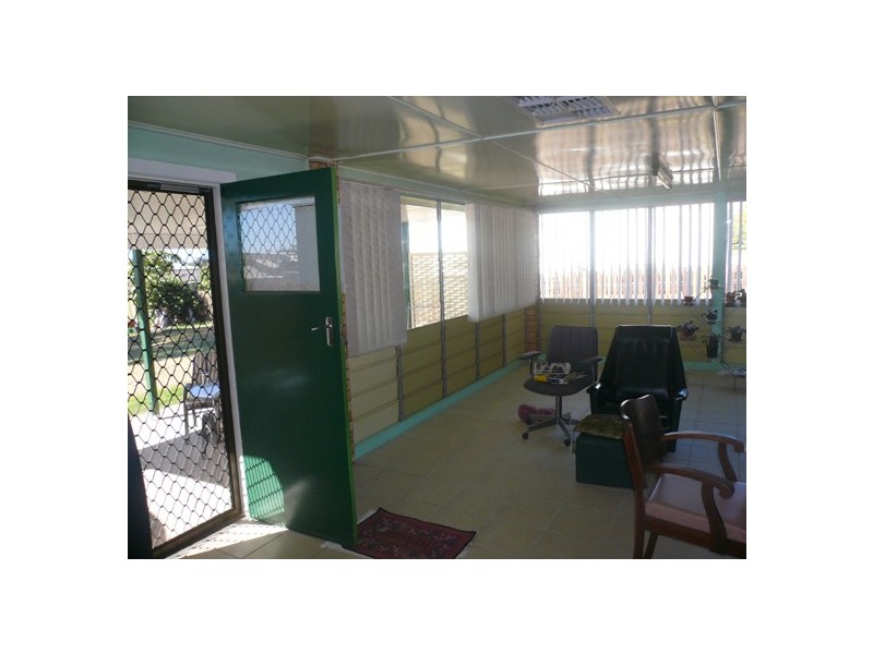 30 Maud, Gayndah QLD 4625