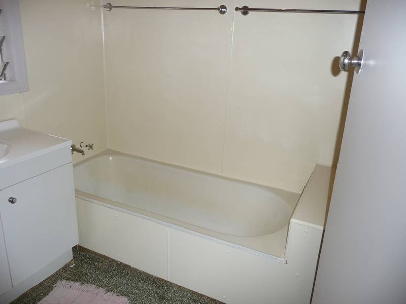 198 Churchill, Childers QLD 4660