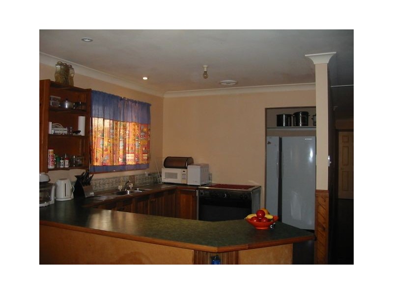 Buxton QLD 4660