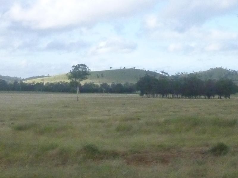 ISIS HIGHWAY, Coalstoun Lakes QLD 4621