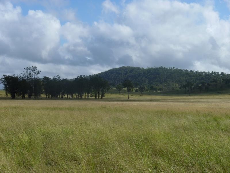 ISIS HIGHWAY, Coalstoun Lakes QLD 4621