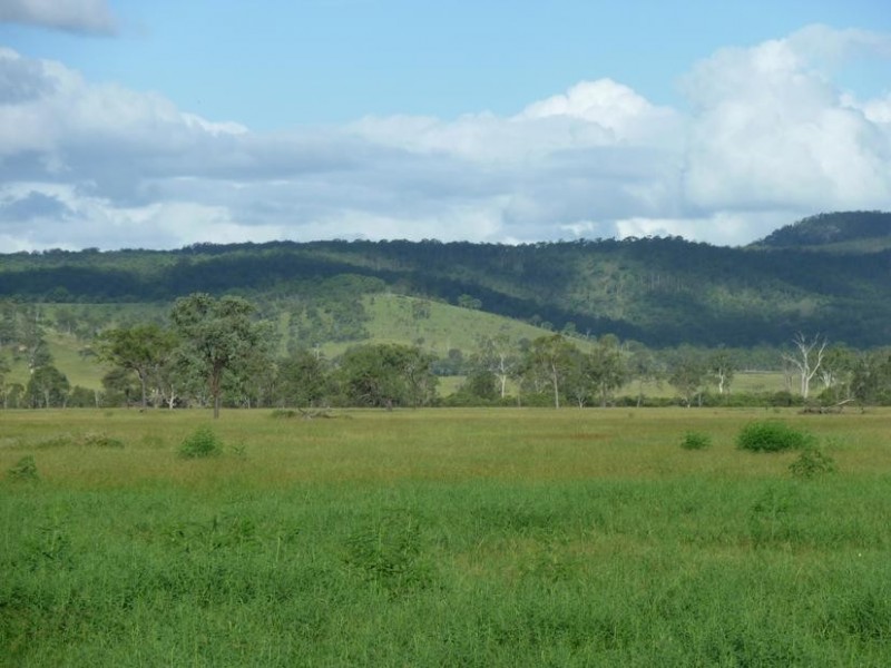 ISIS HIGHWAY, Coalstoun Lakes QLD 4621