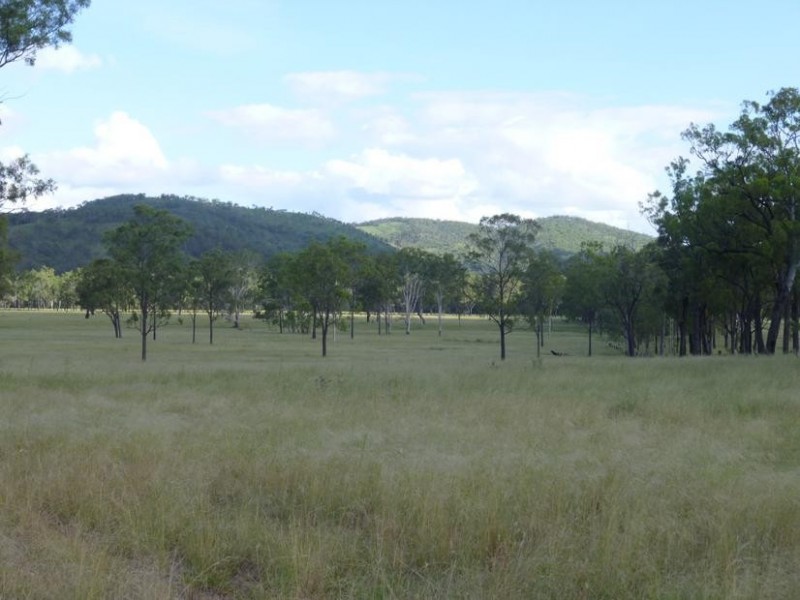 ISIS HIGHWAY, Coalstoun Lakes QLD 4621