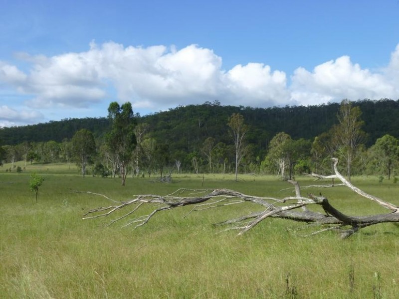 ISIS HIGHWAY, Coalstoun Lakes QLD 4621
