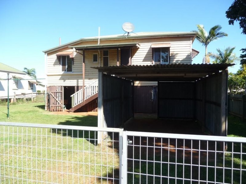5 Churchill Street, Childers QLD 4660