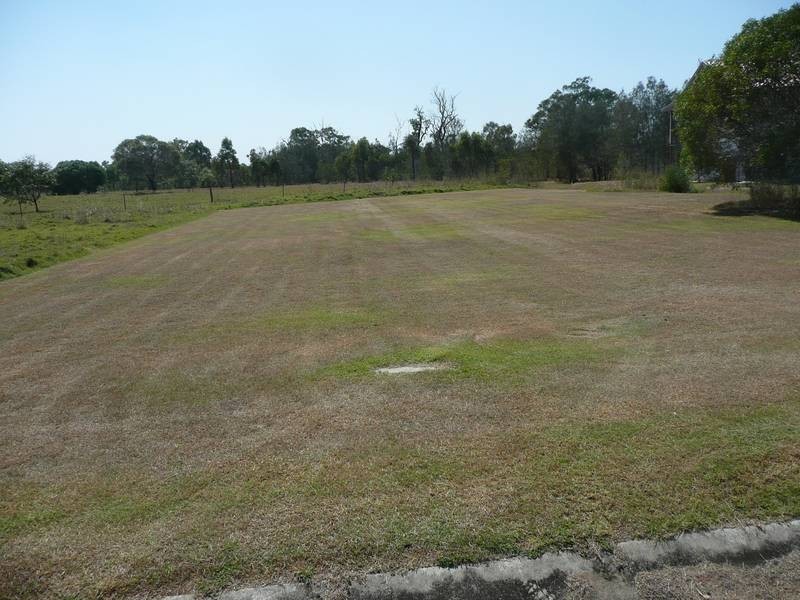 40 Watkins Street, Buxton QLD 4660