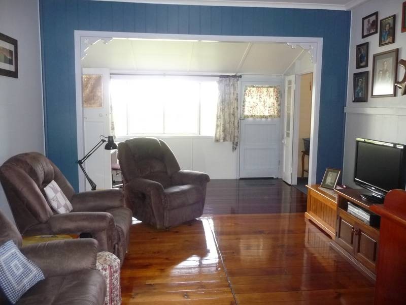 21 Holme Street, Cordalba QLD 4660