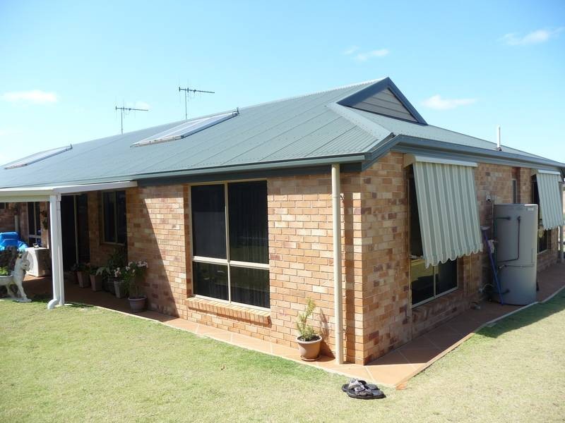 1 Lawman Place, Childers QLD 4660