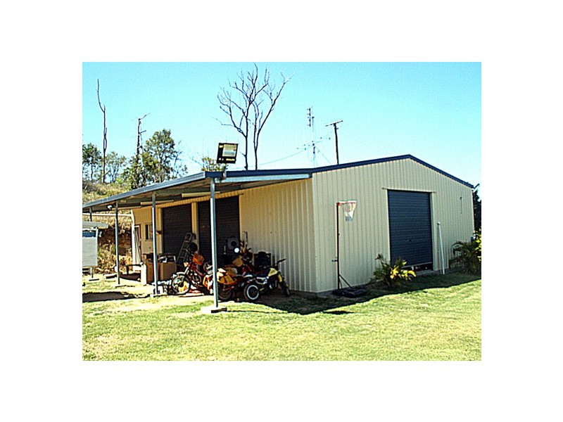 55 Tableland Road, Gayndah QLD 4625