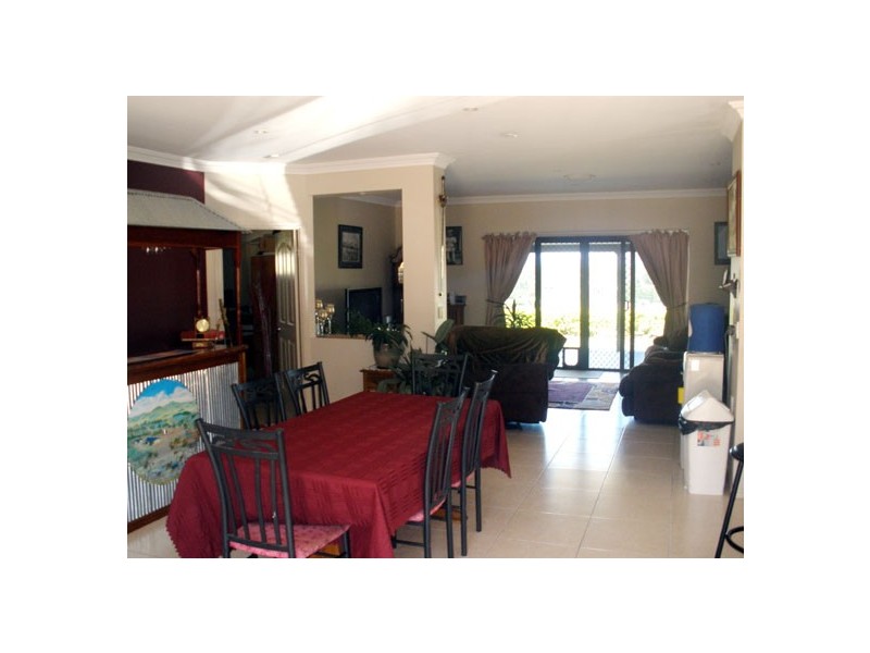 55 Tableland Road, Gayndah QLD 4625