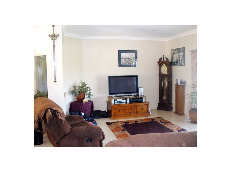 55 Tableland Road, Gayndah QLD 4625