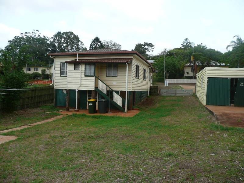 7 Elizabeth Street, Childers QLD 4660