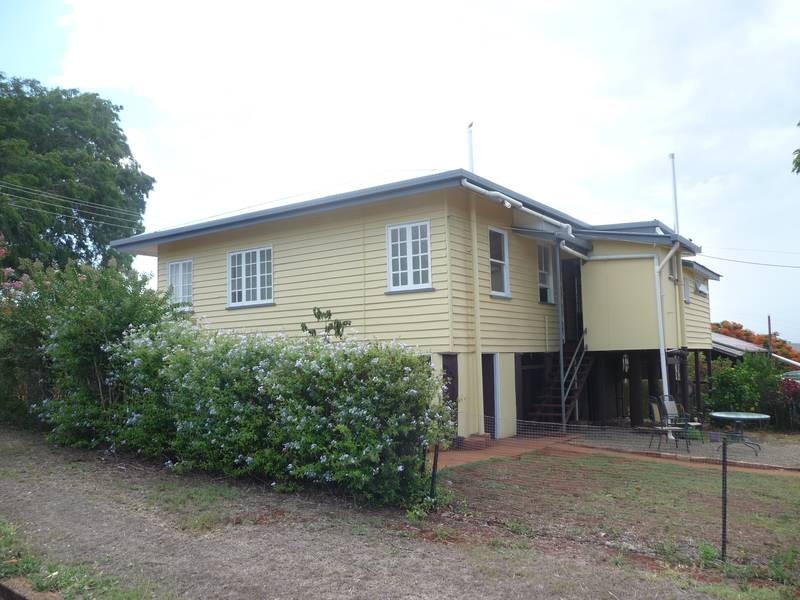 31 Oakes Street, Childers QLD 4660