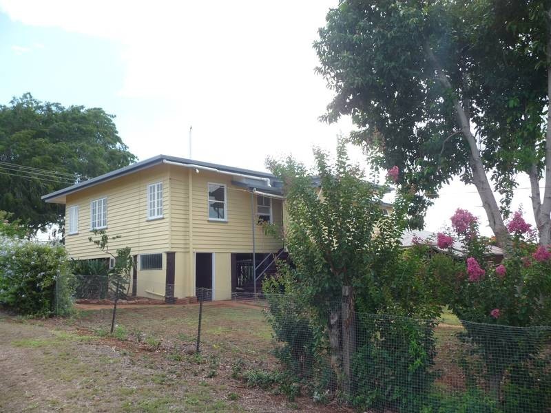 31 Oakes Street, Childers QLD 4660