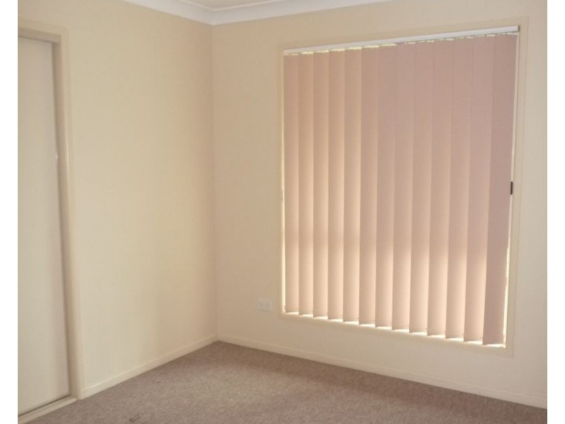 15 Pioneer Avenue, Childers QLD 4660