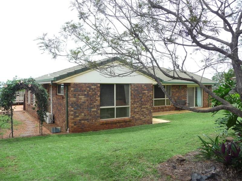43 Broadhurst Street, Childers QLD 4660