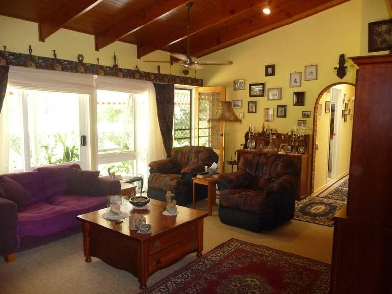 22 Jacksons Road, Childers QLD 4660