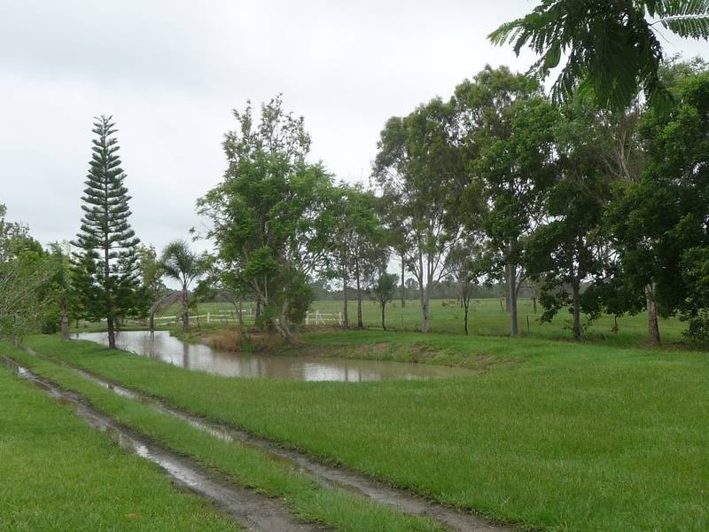 102 RIVER ROAD, Buxton QLD 4660
