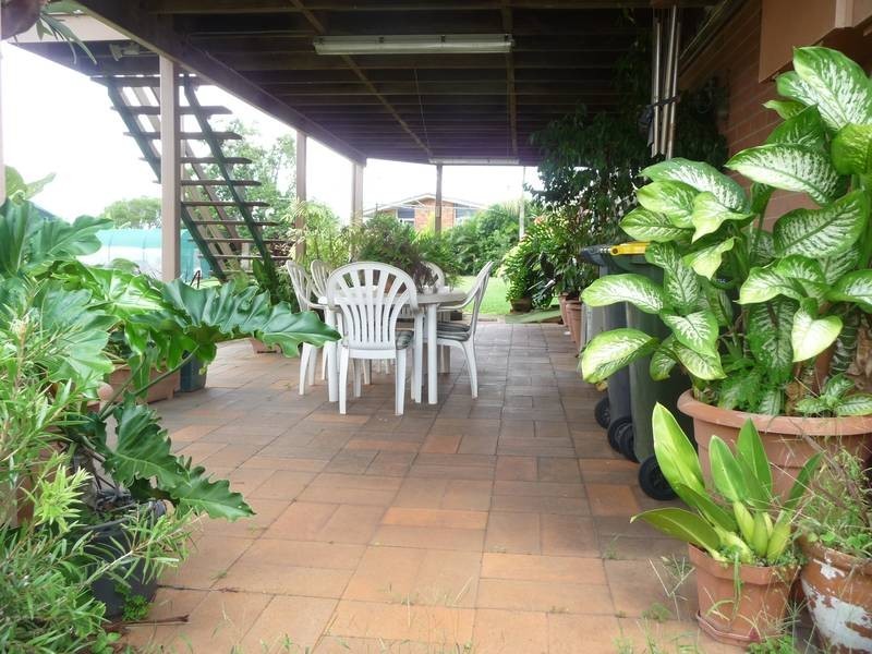 220 Churchill Street, Childers QLD 4660