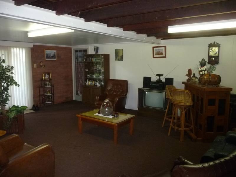 220 Churchill Street, Childers QLD 4660