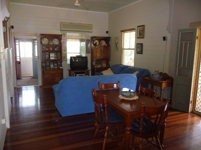 16 Queen Street, Cordalba QLD 4660