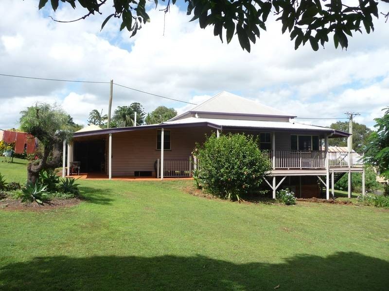16 Queen Street, Cordalba QLD 4660