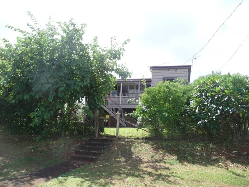 16 Queen Street, Cordalba QLD 4660