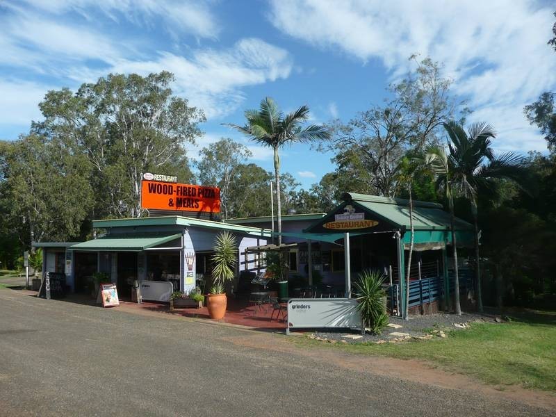 29399 Bruce Highway, Apple Tree Creek QLD 4660
